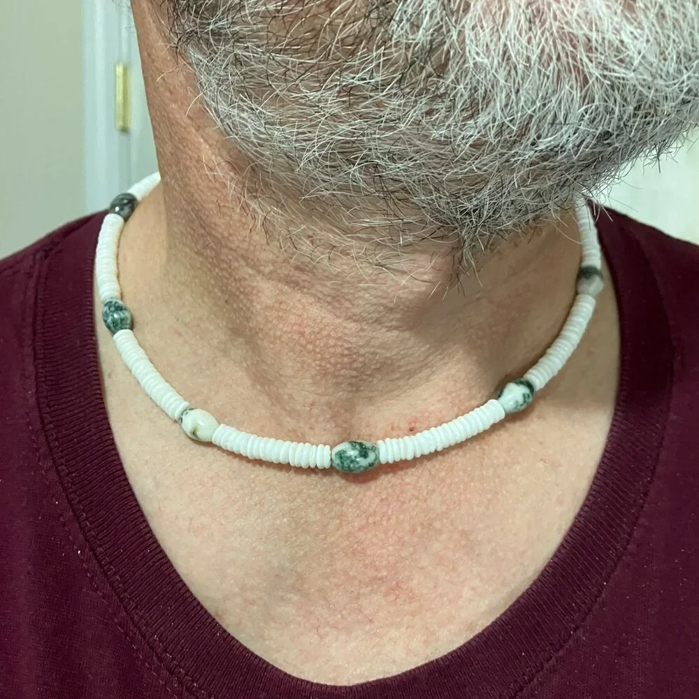Choker 18.5 in choker Genuine White Shells Agate Gemstones NEW Handmade